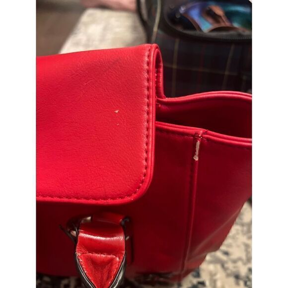 Guess Red Top Handle Bag Purse Floral - Picture 6 of 6